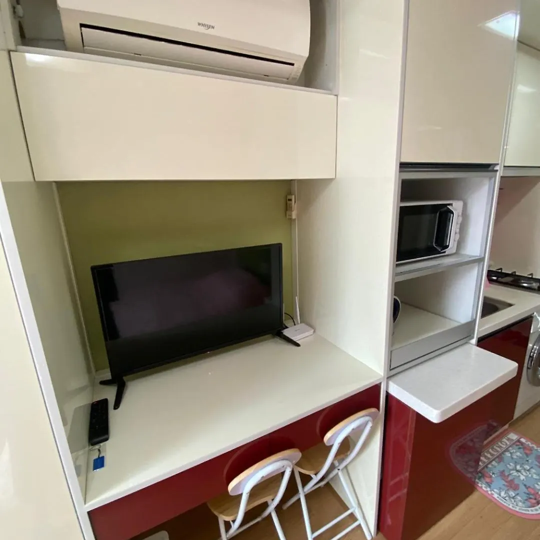 Sweet House Incheon Apartment 0*,